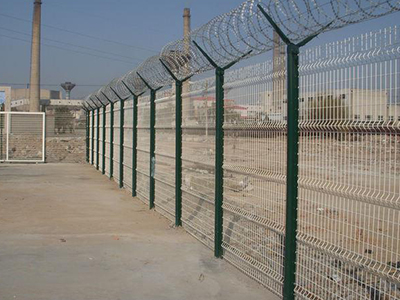 上海桃形立柱护栏网